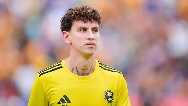 Igor Lichnovsky en las prácticas del Club América