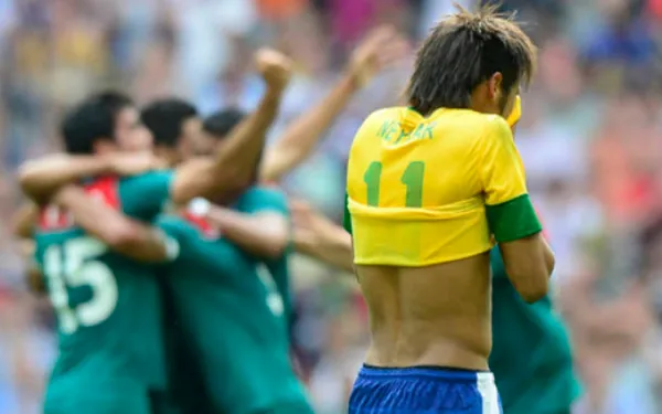 Israel Jiménez pasó de la gloria a no poder jugar ni en los campos llaneros.