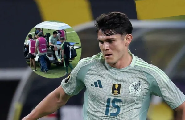 Israel Reyes salió lastimado en el duelo vs Bolivia, pero también la afición respiró por su gesto.