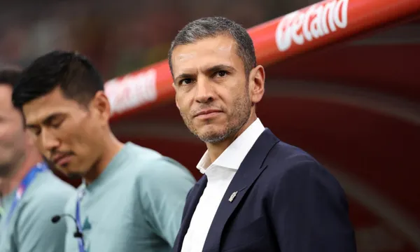 Jaime Lozano dirigiendo a la selección nacional mexicana de fútbol (Fuente: Mexsports)