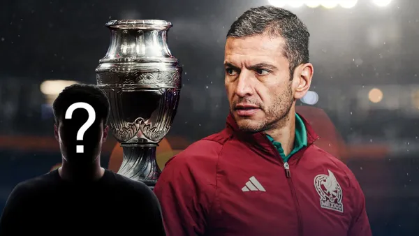 Jaime Lozano durante la práctica de la Selección Mexicana