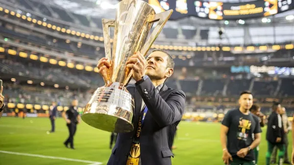 Jaime Lozano podría continuar en el banquillo de la selección