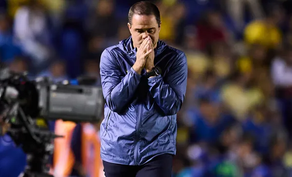 Jardine se lamenta un gol fallado de América (Fuente: Mexsports)