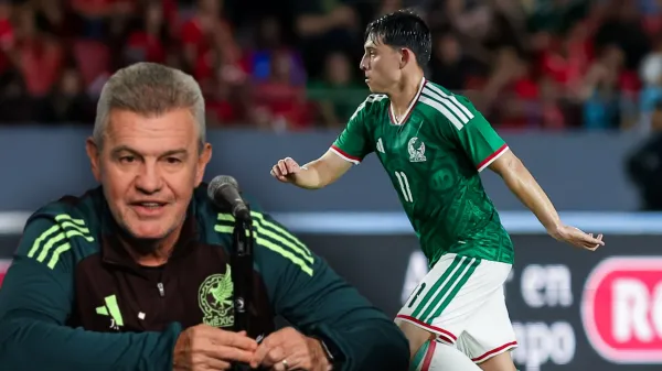 Javier Aguirre y Alexis Gutiérrez durante su etapa en la selección mexicana