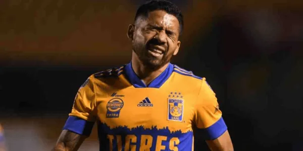 Javier Aquino recibió un balde de agua fría en Tigres, Siboldi ya le busca reemplazo