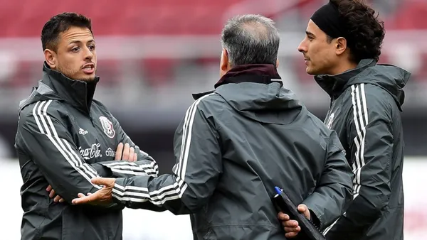 Javier Hernández es uno de los delanteros más pedidos por la afición mexicana en la selección, Martino analiza los vetos en el Tri