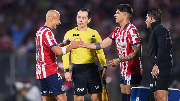 Javier Hernández y Alan Pulido (Foto: MEXSPORT)