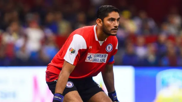 Jesús Corona recibió la peor noticia por parte de la Liga MX tras agredir a dos comisarios.