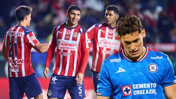 Jesús Orozco Chiquete y jugadores de Chivas