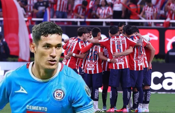 Jesús Orozco y jugadores del Guadalajara/ Foto Chivas.