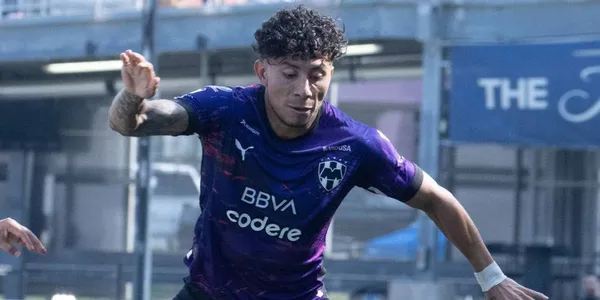 Joao Rojas volvió a canchas luego de 8 meses de no jugar.