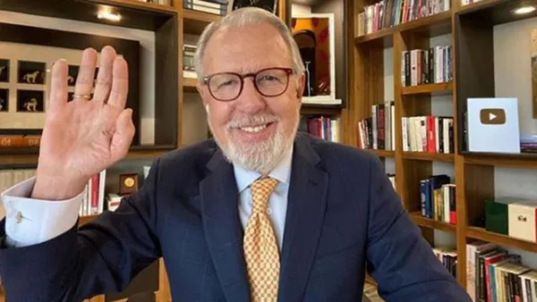 Joaquín López-Dóriga publicó que le ardió la derrota ante Atlas, sobre todo por el polémico penal sobre Dinenno que Pérez Durán no marcó.