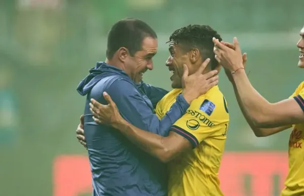 Jonathan, pieza clave para André Jardine dentro y fuera de la cancha, su liderazgo sigue siendo fundamental/ Foto Getty,