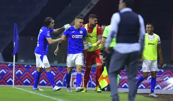 Jonathan Rodríguez dio un gran partido esta noche frente a Querétaro.