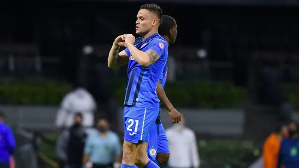 Jonathan Rodríguez percibe un sueldo anual de 21 millones 442 mil 200 pesos, similar la que ganan Henry Martín y Emanuel Aguilera, por lo que no tendría problema en absorber su salario, aunque el jugador pide un aumento.