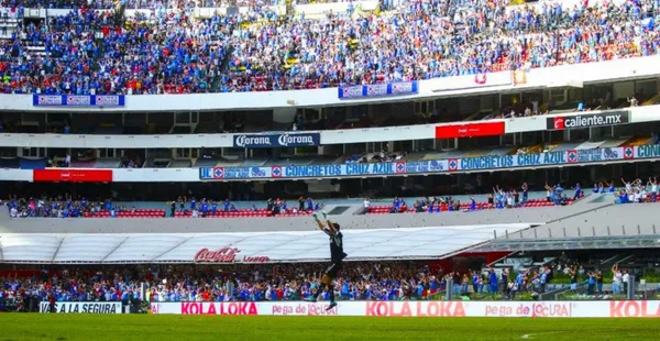 José de Jesús Corona vuelve a jugar con Cruz Azul