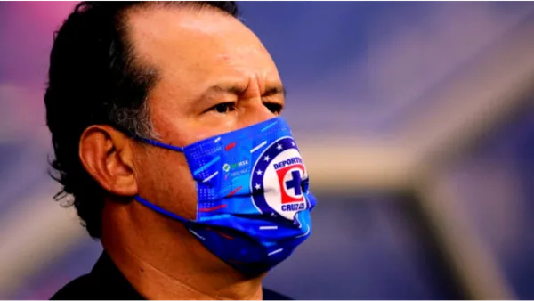 Juan Reynoso no está a gusto con la presencia de Jaime Ordiales y se confirma que puso su renuncia