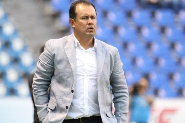 Juan Reynoso ya piensa en el siguiente compromiso de Cruz Azul y asegura que el próximo rival sí le quita el sueño