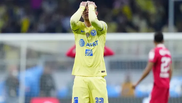 Jugador de América triste (Foto: RÉCORD)