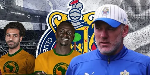 Jugadores africanos junto a Gabriel Milito / FOTO SOY REFEREE