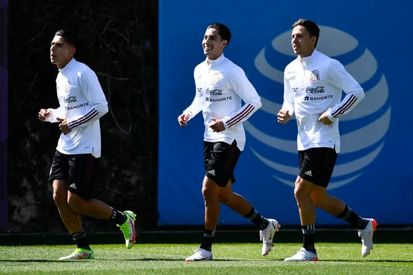 Jugadores de la Selección Mexicana como Carlos Acevedo y Alfonso González estarían fuera de los alcances económicos de Chivas.