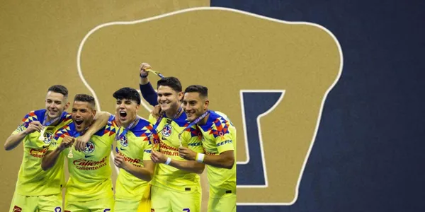 Jugadores del América junto al escudo de Pumas / FOTO Telediario