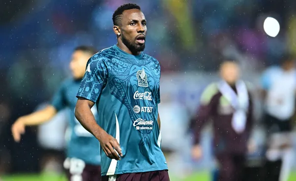 Julián Quiñones con el combinado nacional mexicano (Fuente: Mexsports)