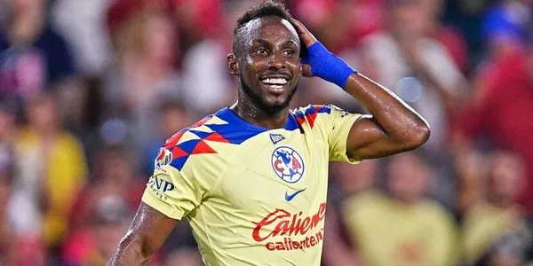 Julián Quiñones no realizó el viaje con América para enfrentar a Monterrey y sorprende dónde apareció