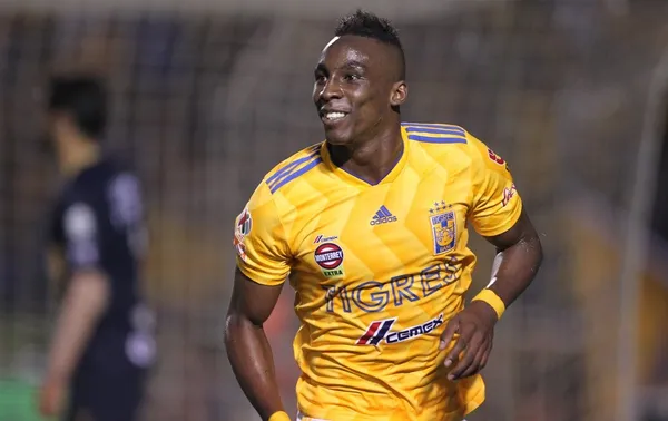 Julián Quiñones saldrá de Tigres sí o sí para el próximo Clausura 2021 y este sería el destino para el colombiano.