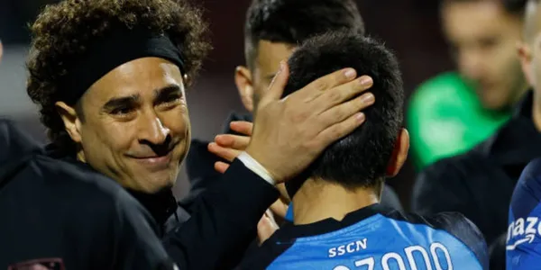 La afición de salernitana abucheó a Guillermo Ochoa y compañía tras la derrota ante Napoli así reaccionó el Chucky Lozano