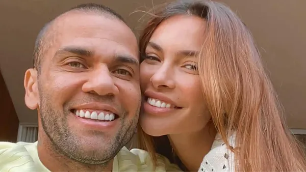 La carta de Dani Alves a Joana Sanz habría sido filtrada sin querer por la misma pareja