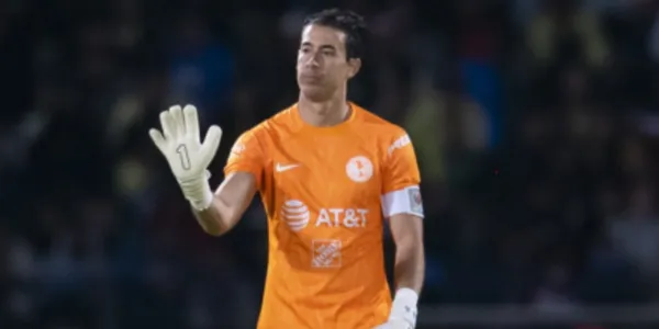 La cosas se empiezan a poner complicadas para Óscar Jiménez en el América.