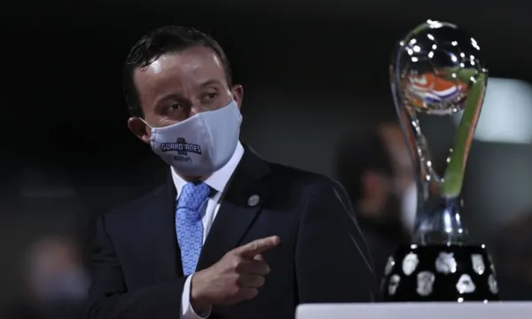 La Liga MX informa el arranque del torneo en medio de un brote de nuevos casos de CCOV