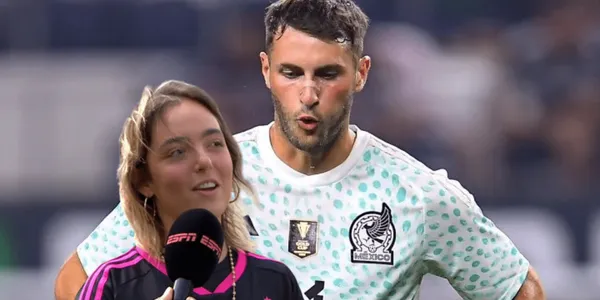 La novia de Santiago Giménez reaccionó en redes sociales tras el penal fallado del mexicano