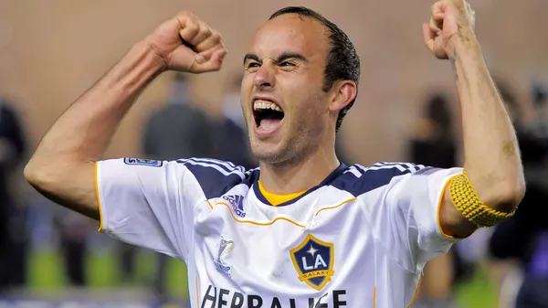 Landon Donovan con la camiseta de LA Galaxy (Foto: Washington Times).