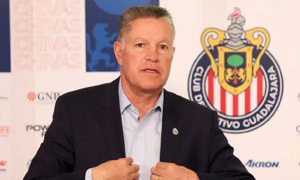 Larga lista de entrenadores en las manos de Peláez.