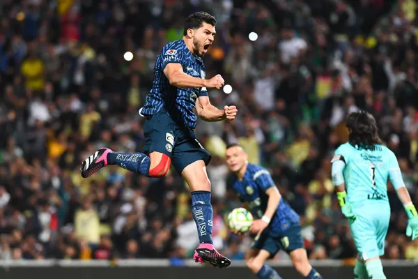 Las Águilas reciben a los Guerreros en el regreso de la Liga MX.