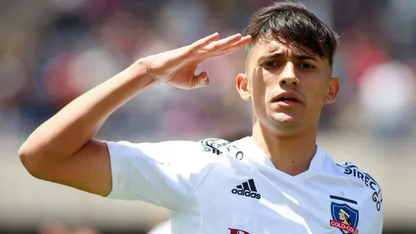 Las Águilas tienen problemas para cerrar contrataciones.