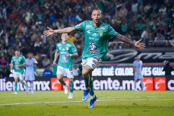 Las Águilas y la Fiera definen al primer Semifinalista del torneo.