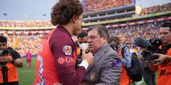 Le dieron con todo a Miguel Herrera por insultar a Guillermo Ochoa