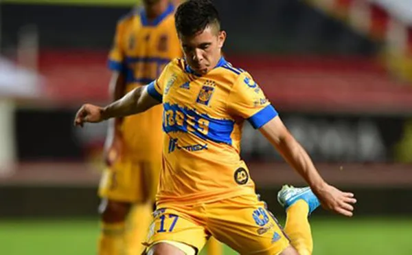 Leo Fernández saltó como titular con la playera de Tigres ante su ex equipo Toluca