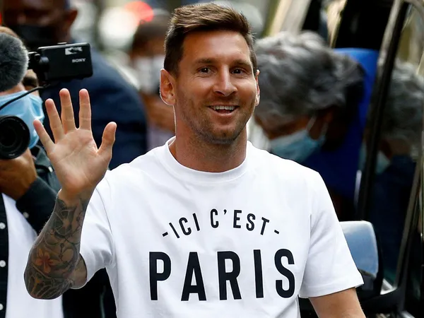 Lionel Messi eligió hospedarse en un hotel a pesar de las propuestas que recibió ni bien llegó a París. Entérate cuánto paga el argentino en el alojamiento de lujo donde se encuentra, mientras organiza su situación inmobiliaria en la ciudad francesa.
