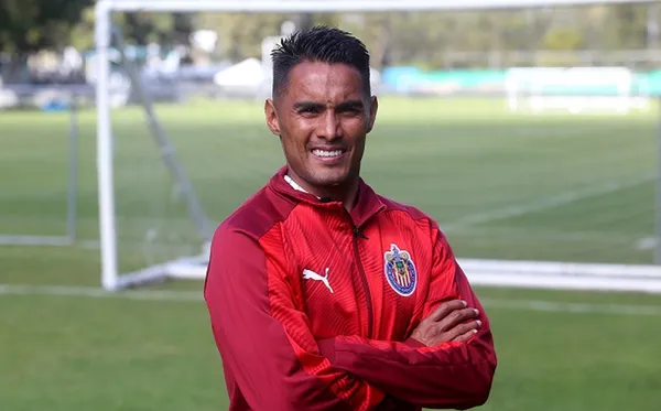 Lo que hicieron los hinchas cuando entró el jugador