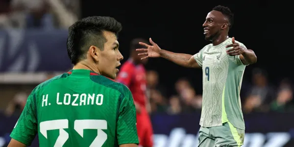 Lo que hizo Hirving Lozano tras el gol de Julián Quiñones