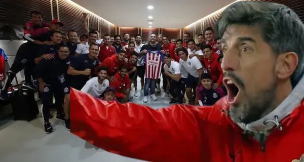 Lo que sucede dentro del vestidor del conjunto de las Chivas, ahora exponen lo que sucede en la interna.