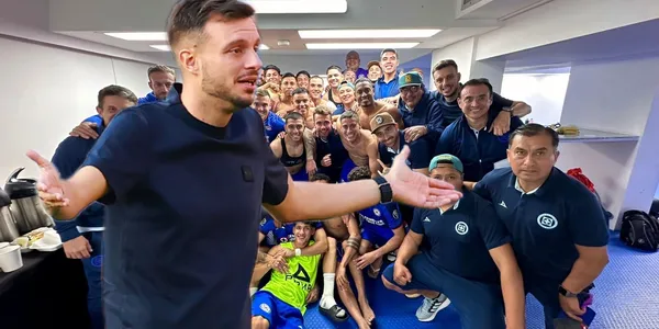 Logró su 1ra victoria en México con Cruz Azul y esto fue lo que hizo Anselmi.