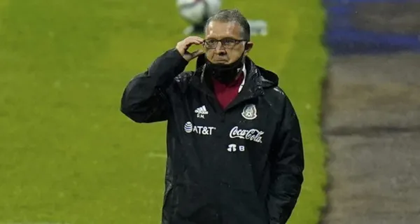 Los aficionados de la Selección Mexicana piden a gritos a este jugador que la rompe en su equipo en Europa pero el Tata Martino pondría a su becado