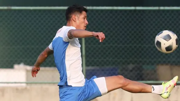 Los celestes siguen con el buen paso.