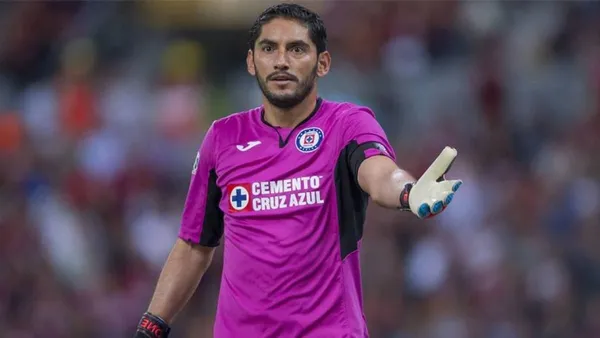 Los cuestionamientos siguen llegando para el entrenador uruguayo
