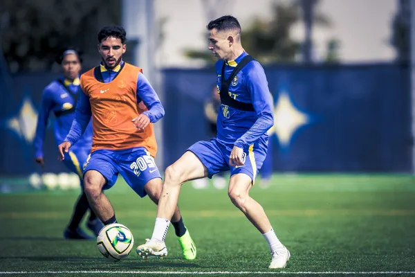 Los de Coapa se preparan para jugar el primer duelo amistoso.